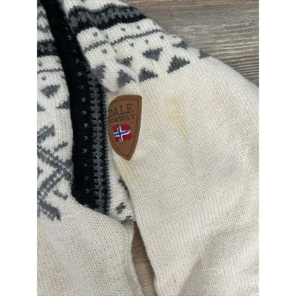 Vintage Dale Of Norway Wool Sweater Large 1/4 Zip Fair Isle Nordic-DAMAGED